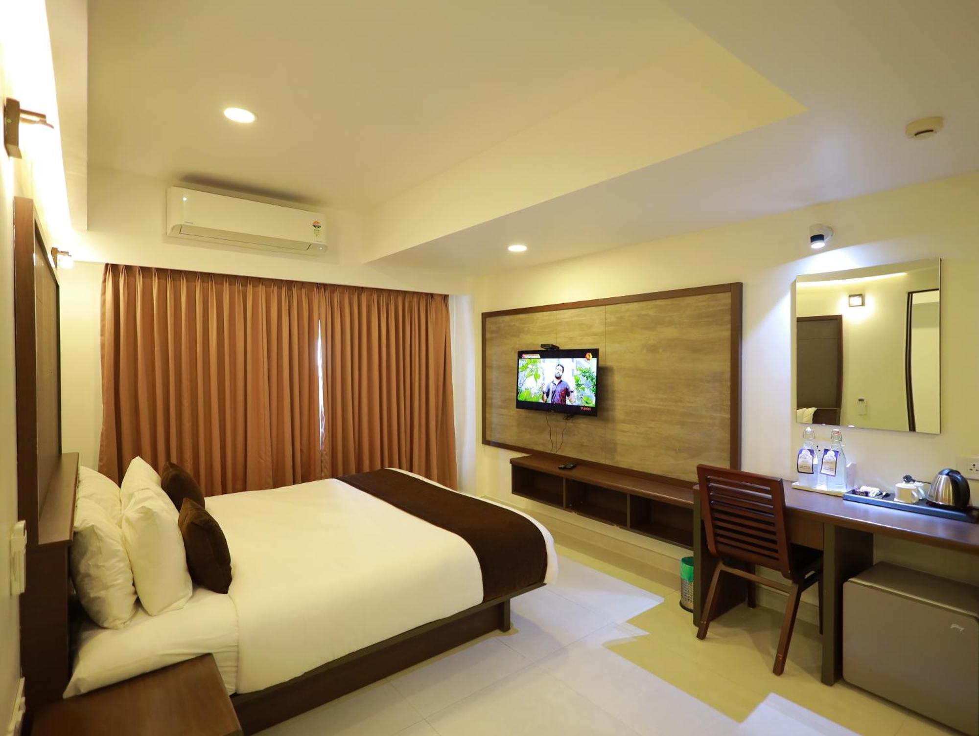 Arctic Hotel Kochi Ngoại thất bức ảnh